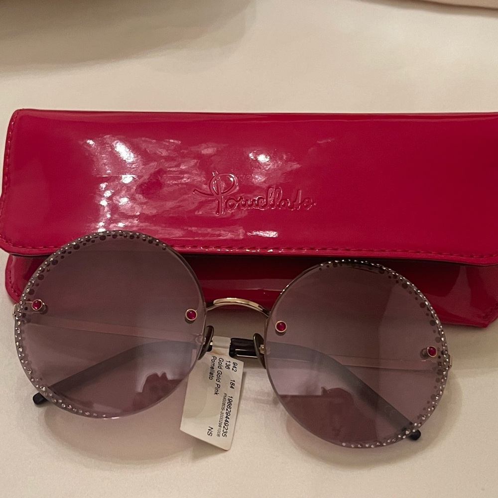 Pomellato Pink Round Sunglasses with Pink Case